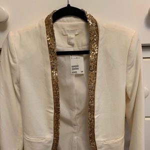 Sequenced trim blazer